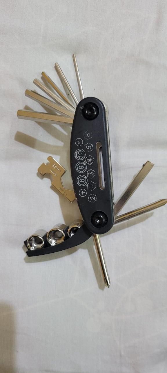 16-in-1 Multi-Purpose Key Spoke Wrench Repair Tool Kit