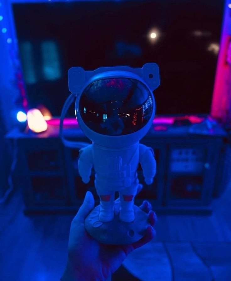 Astronaut Galaxy Projector - 360 Magnetic Head Rotation, Remote Control