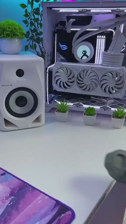 Astronaut Galaxy Projector - 360 Magnetic Head Rotation, Remote Control